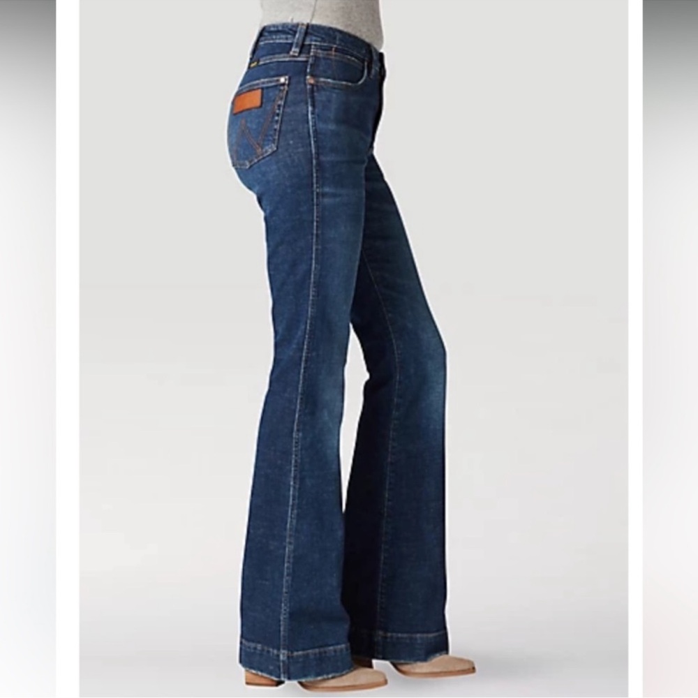 Wrangler Bailee Women's Flare Trouser Jeans - Blue